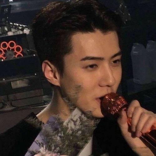 娱乐圈吃瓜抖音背景图